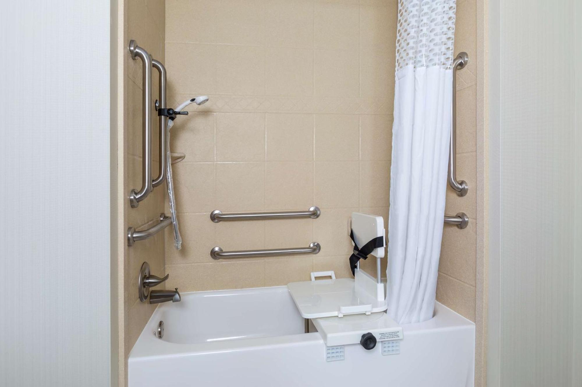 Hampton Inn & Suites Philadelphia Montgomeryville North Wales Eksteriør billede